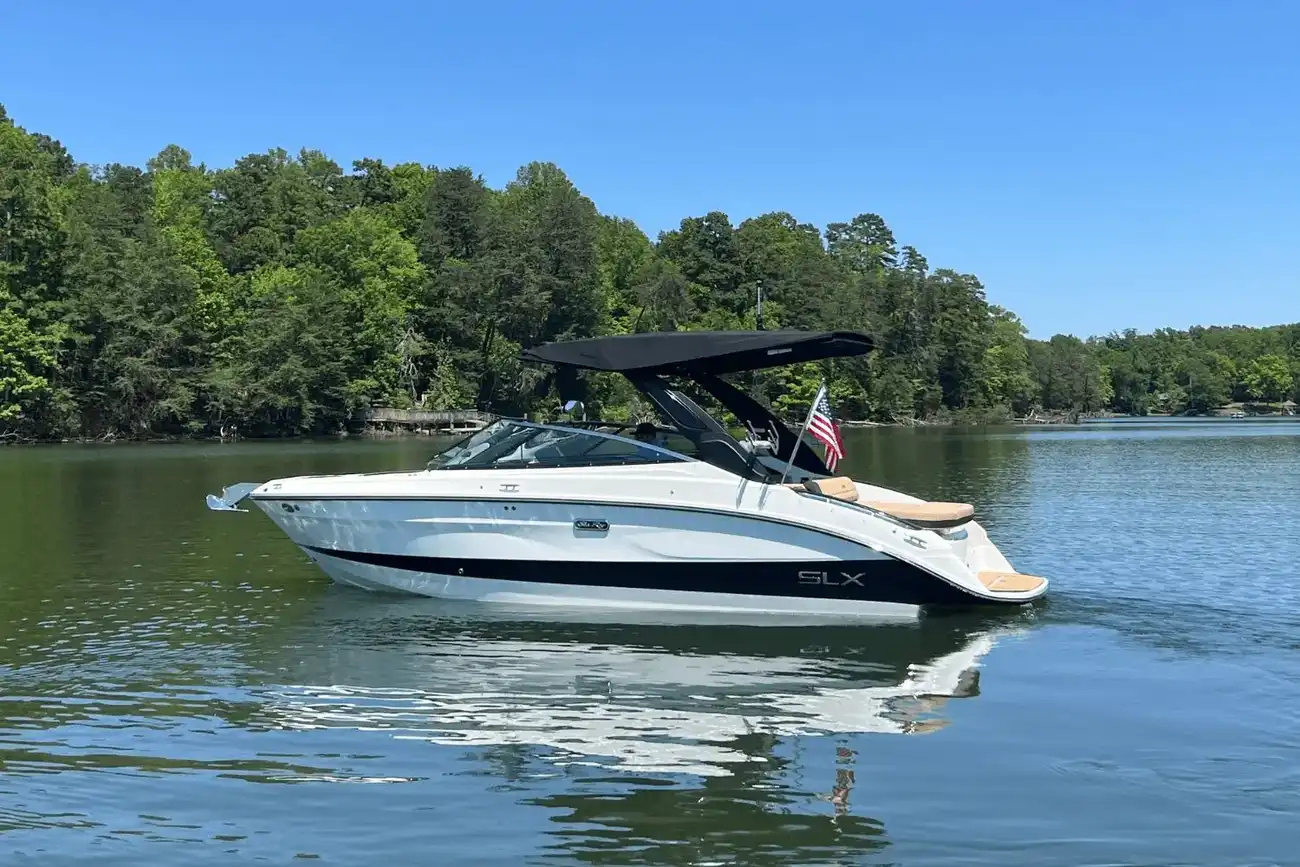 Thumbnail von Sea Ray SLX 260 Surf