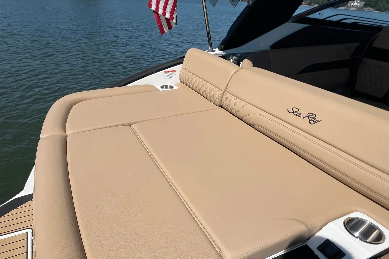 Thumbnail von Sea Ray SLX 260 Surf