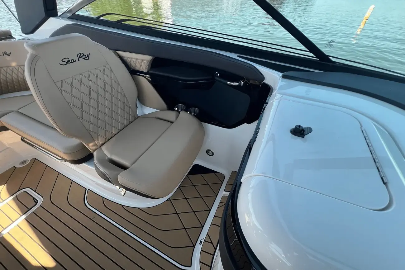 Thumbnail von Sea Ray SLX 260 Surf