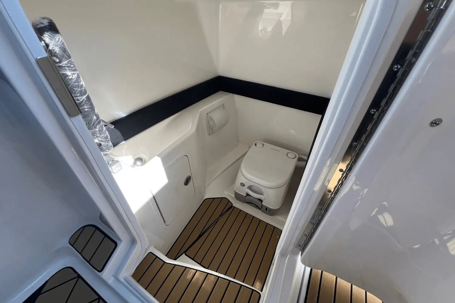 Thumbnail von Sea Ray SLX 260 Surf