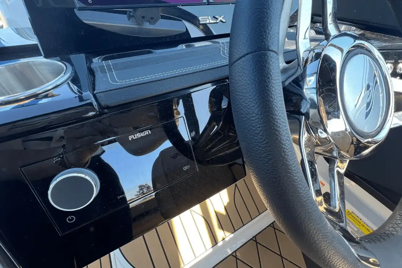 Thumbnail von Sea Ray SLX 260 Surf