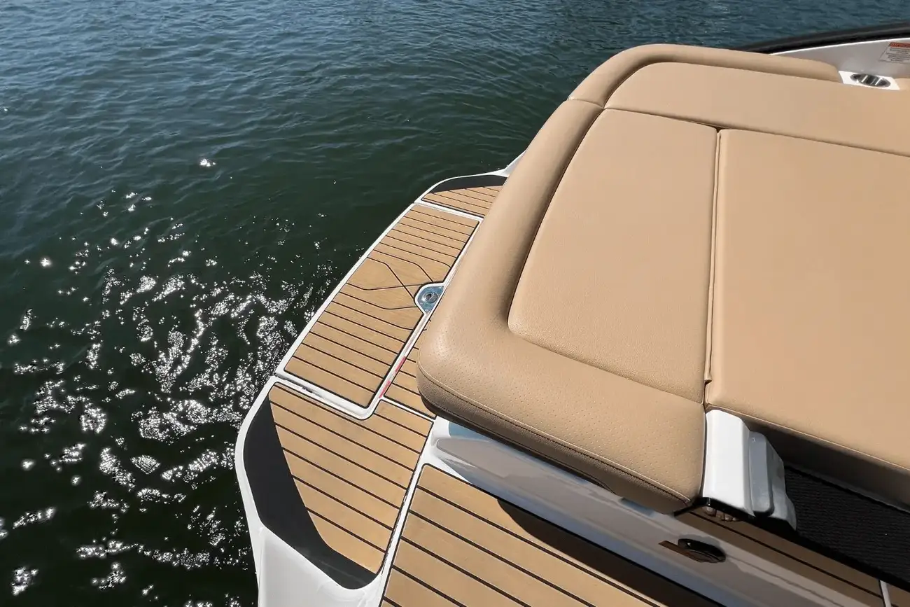 Thumbnail von Sea Ray SLX 260 Surf