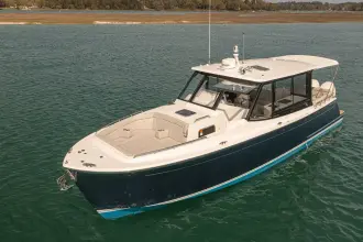 Thumbnail von MJM Yachts 4