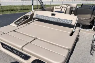 Thumbnail von Bennington S23