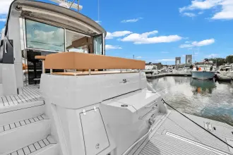 Thumbnail von Cruisers Yachts 50 Cantius