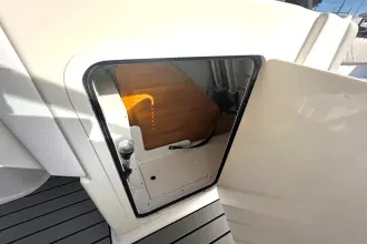 Thumbnail von Sea Ray SDX 270