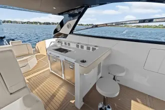 Thumbnail von Cruisers Yachts 42 GLS OB