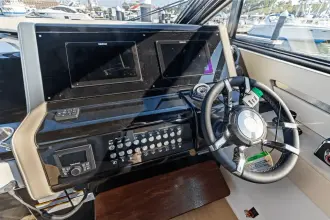 Thumbnail von Cruisers Yachts 42 GLS OB