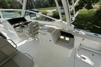 Thumbnail von Boston Whaler 280 Vantage