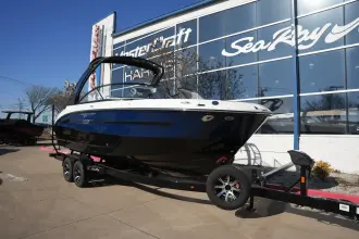 Thumbnail von Sea Ray SDX 250 Surf