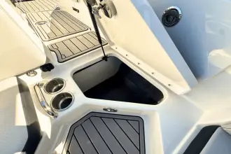 Thumbnail von Sea Ray SPX 230 Outboard