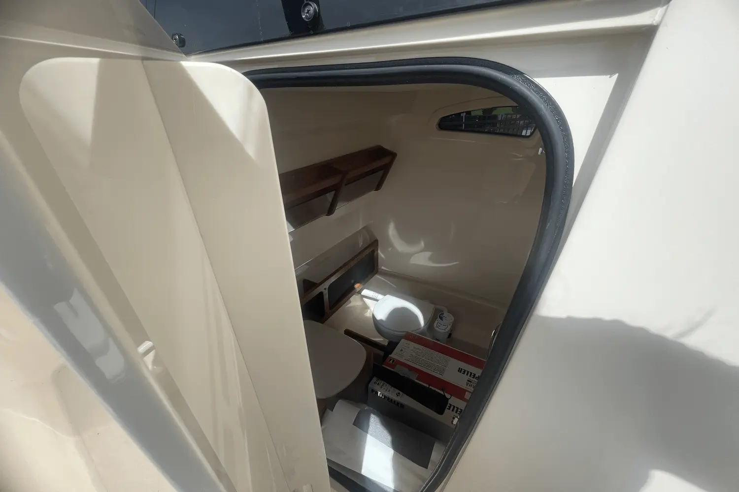 Thumbnail von Grady White Canyon 271