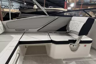 Thumbnail von Sea Ray SPX 210