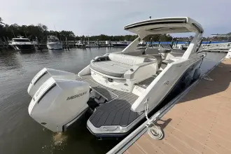 Thumbnail von Sea Ray SLX 310 Outboard