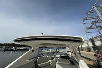 Thumbnail von Sea Ray SLX 310 Outboard