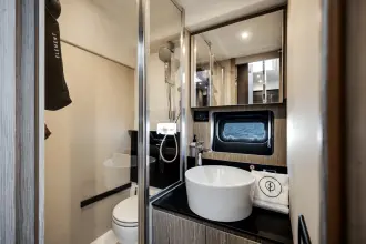 Thumbnail von Azimut Atlantis 45