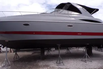 Cruisers Yachts 370 Express