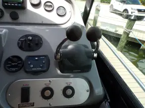 Thumbnail von Cruisers Yachts 370 Express