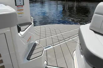 Thumbnail von Sea Ray SLX 400 Outboard