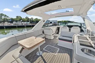 Thumbnail von Sea Ray SLX 400 Outboard