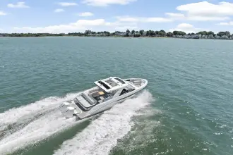 Thumbnail von Sea Ray SLX 400 Outboard