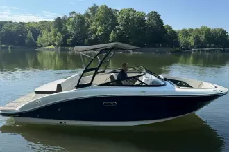 Thumbnail von Sea Ray SPX 210