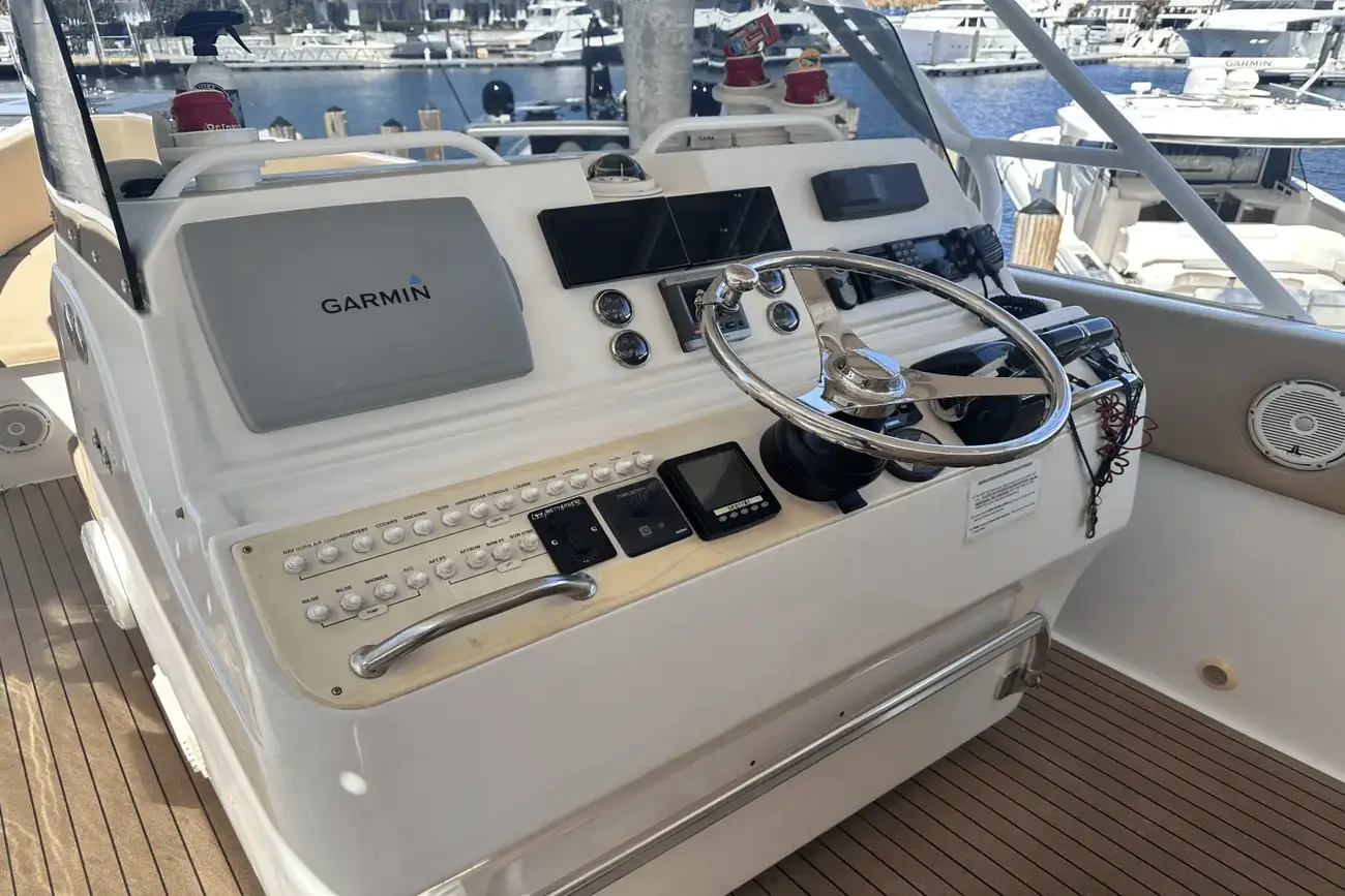 Thumbnail von Nautica International 44 Express