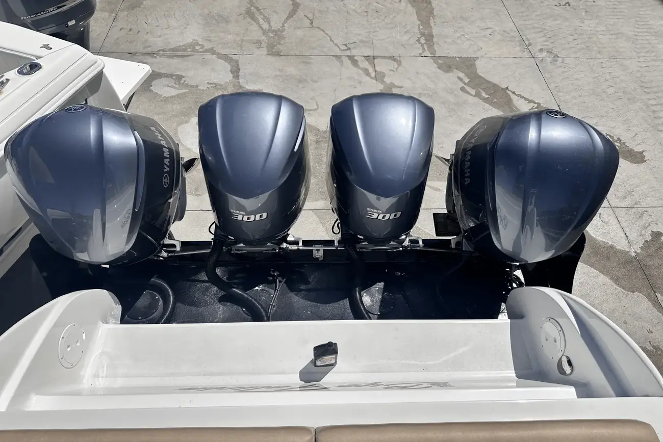 Thumbnail von Nautica International 44 Express