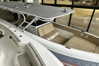 Thumbnail von Nautica International 44 Express