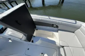 Thumbnail von Sea Ray SDX 270