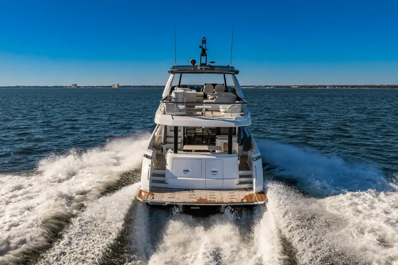 Thumbnail von Azimut 68