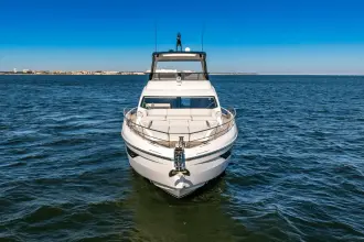 Thumbnail von Azimut 68