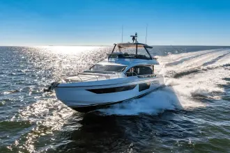 Thumbnail von Azimut 68