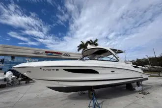 Sea Ray SLX 350