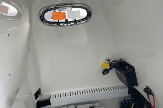 Thumbnail von Boston Whaler 230 Outrage