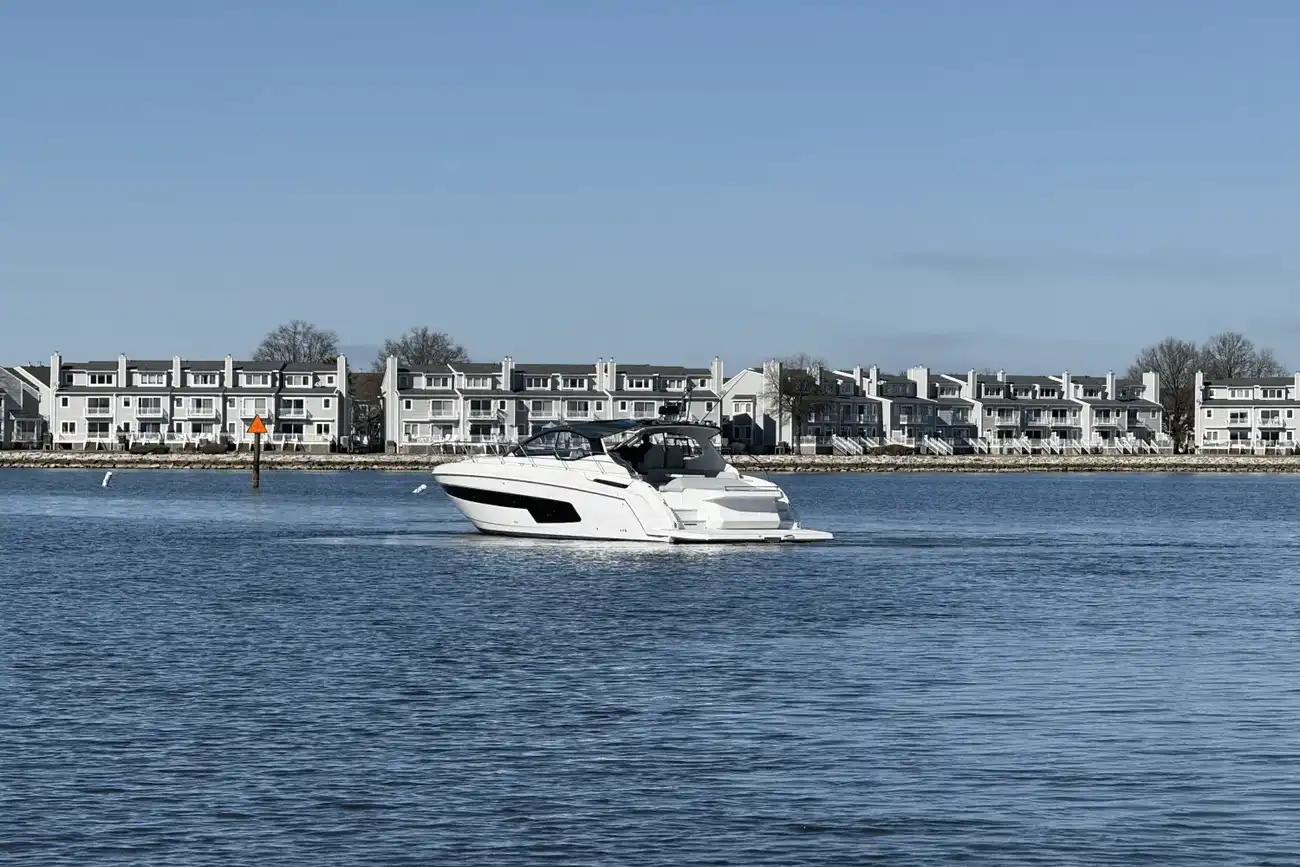 Thumbnail von Azimut Atlantis 45