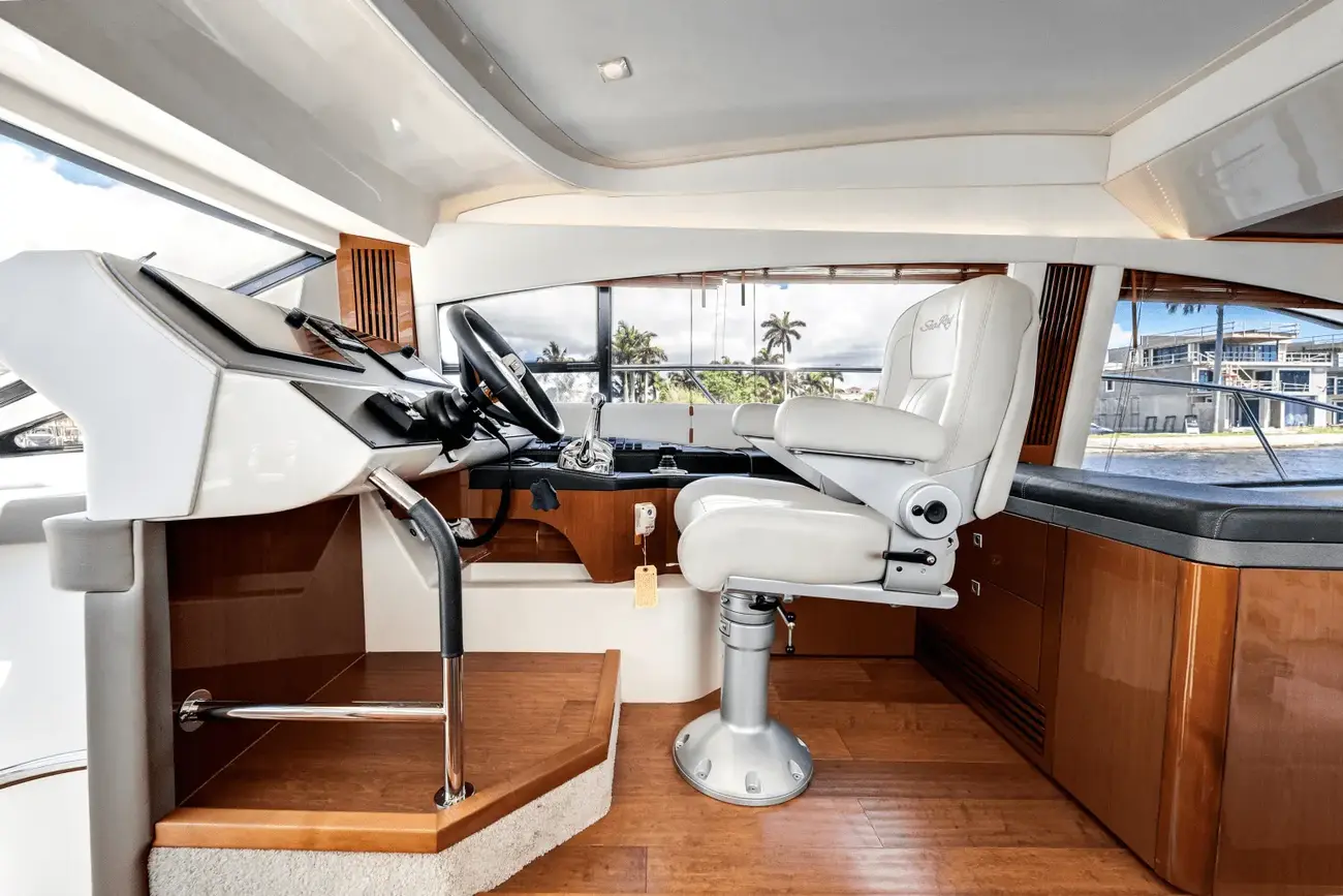 Thumbnail von Sea Ray 510 FLYBRIDGE