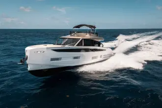 Thumbnail von Azimut Seadeck 6