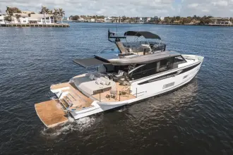 Thumbnail von Azimut Seadeck 6