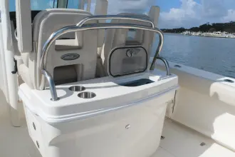 Thumbnail von Boston Whaler 250 Outrage