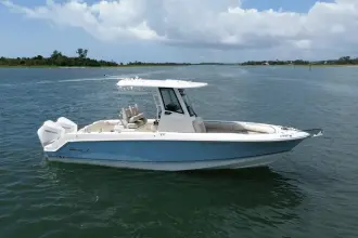 Thumbnail von Boston Whaler 250 Outrage