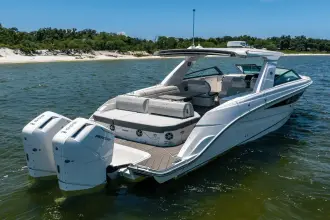 Thumbnail von Sea Ray SLX 400 Outboard