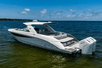 Thumbnail von Sea Ray SLX 400 Outboard