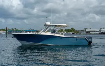 Grady White Freedom 307