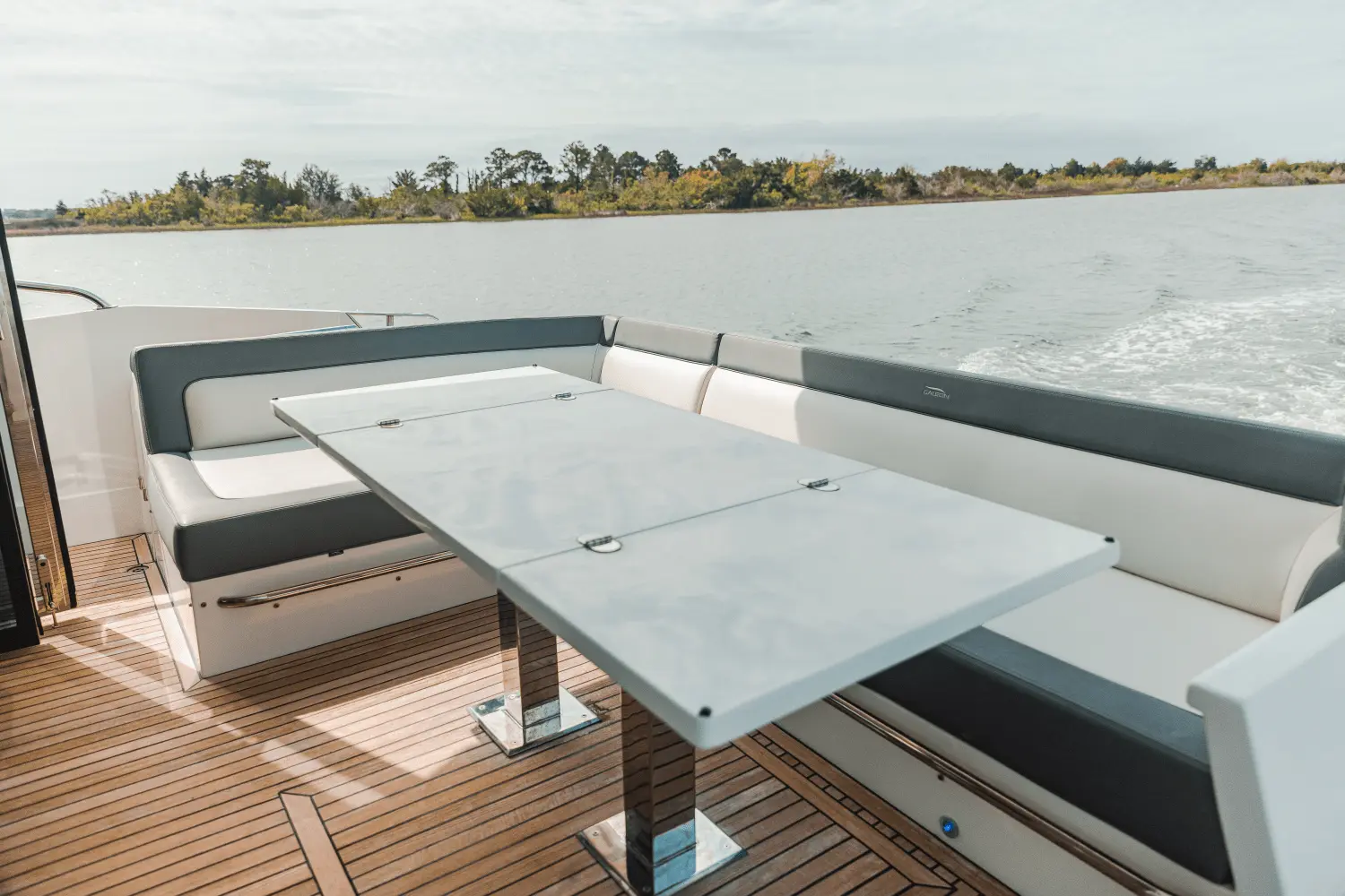 Thumbnail von Galeon 550 FLY