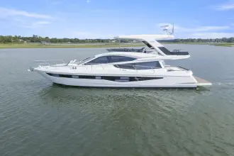 Thumbnail von Galeon 550 FLY