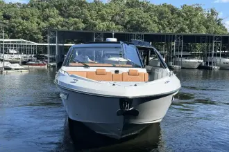 Thumbnail von Cruisers Yachts 42 GLS OB