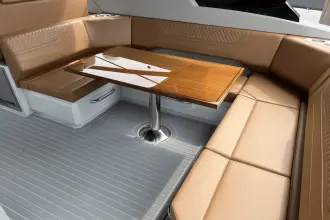 Thumbnail von Cruisers Yachts 42 GLS OB