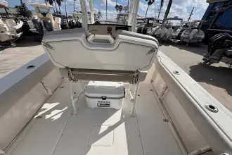 Thumbnail von Boston Whaler 230 Outrage