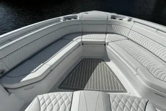 Thumbnail von Intrepid 41 Panacea